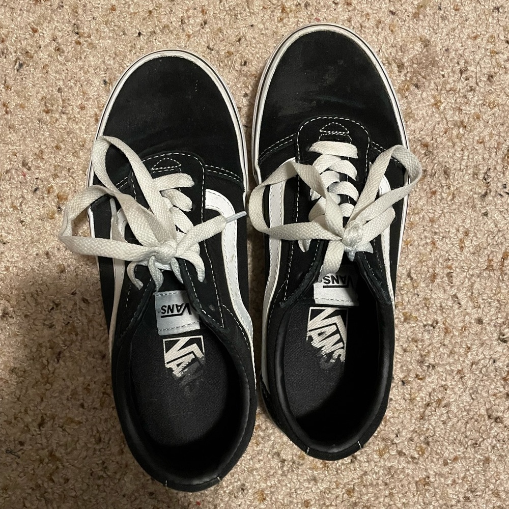 Black Vans